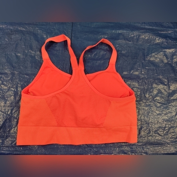 Active Bra - Picture 5 of 5